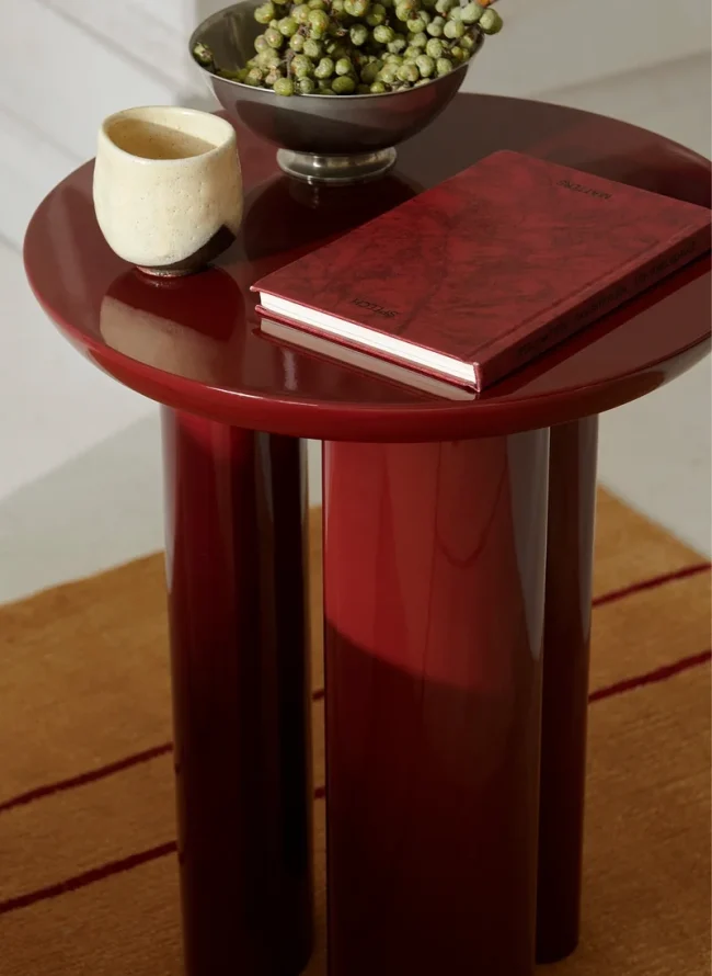 andTradition-Tung-Beistelltisch-burgundy-red-Situation-3